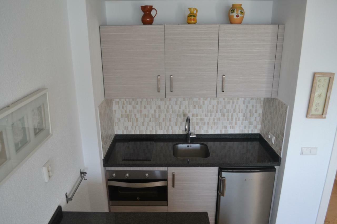 Sea Front Studio With Spacious Balcony Santa Clara Torremolinos Extérieur photo