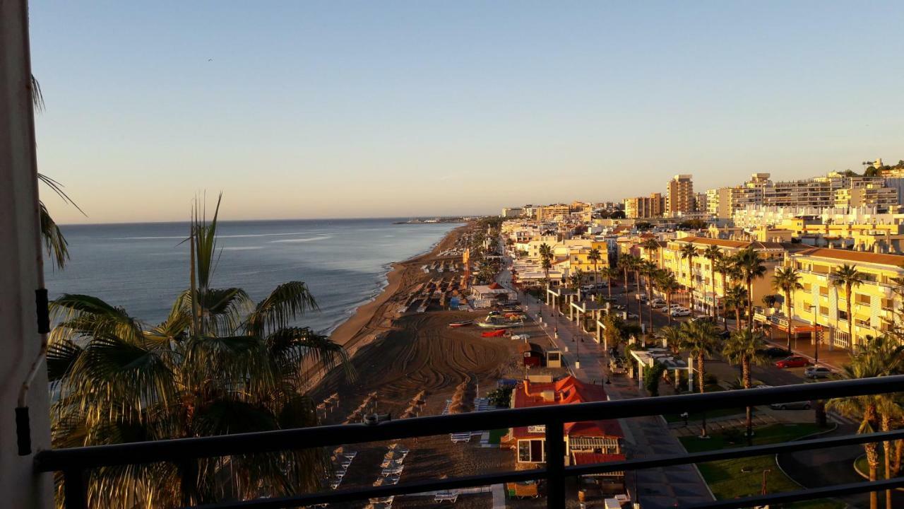 Sea Front Studio With Spacious Balcony Santa Clara Torremolinos Extérieur photo