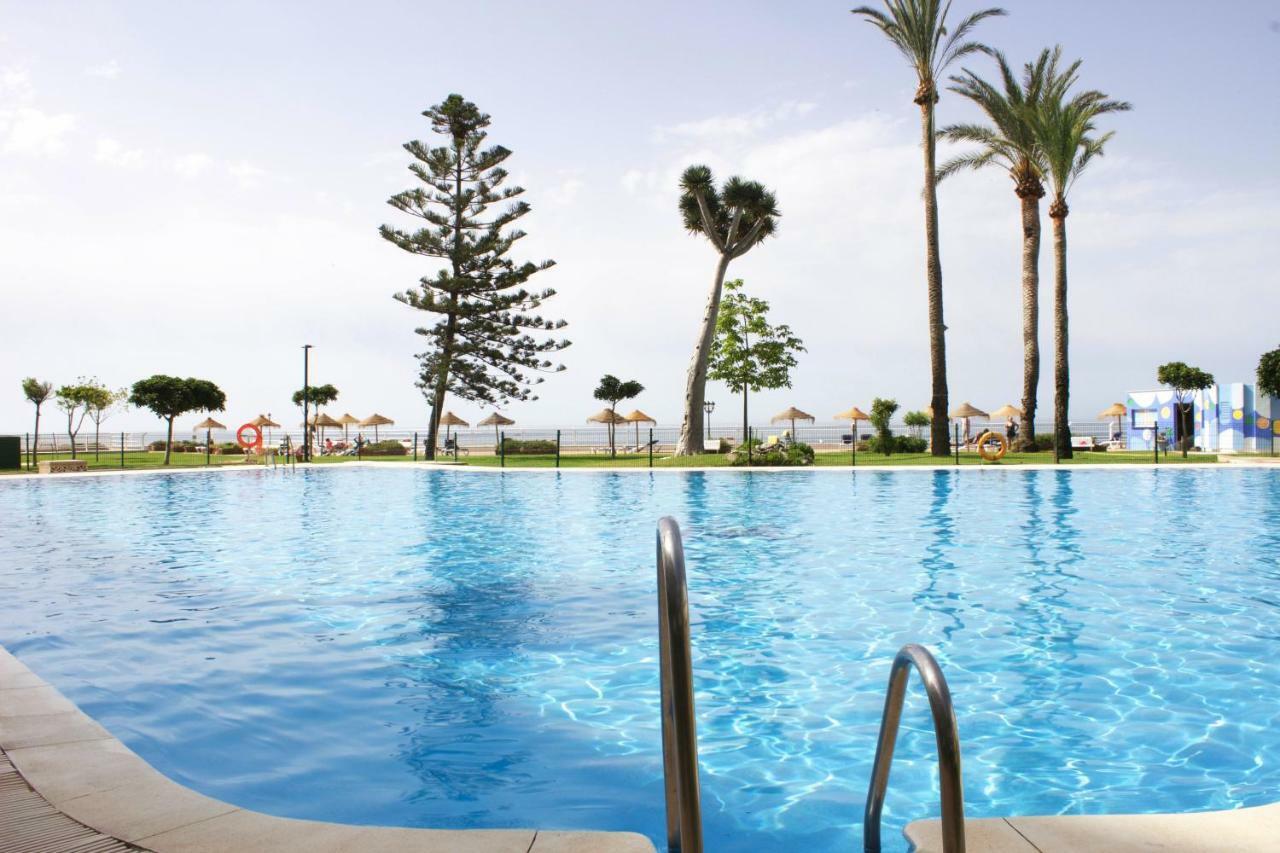 Sea Front Studio With Spacious Balcony Santa Clara Torremolinos Extérieur photo